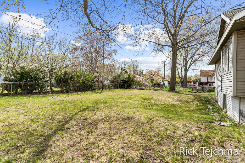 1439 Garrison Road