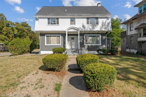 93 Massachusetts Street Highland Park City MI 48203