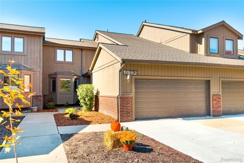 9892 Hawthorne Glen Drive Grosse Ile Township MI 48138