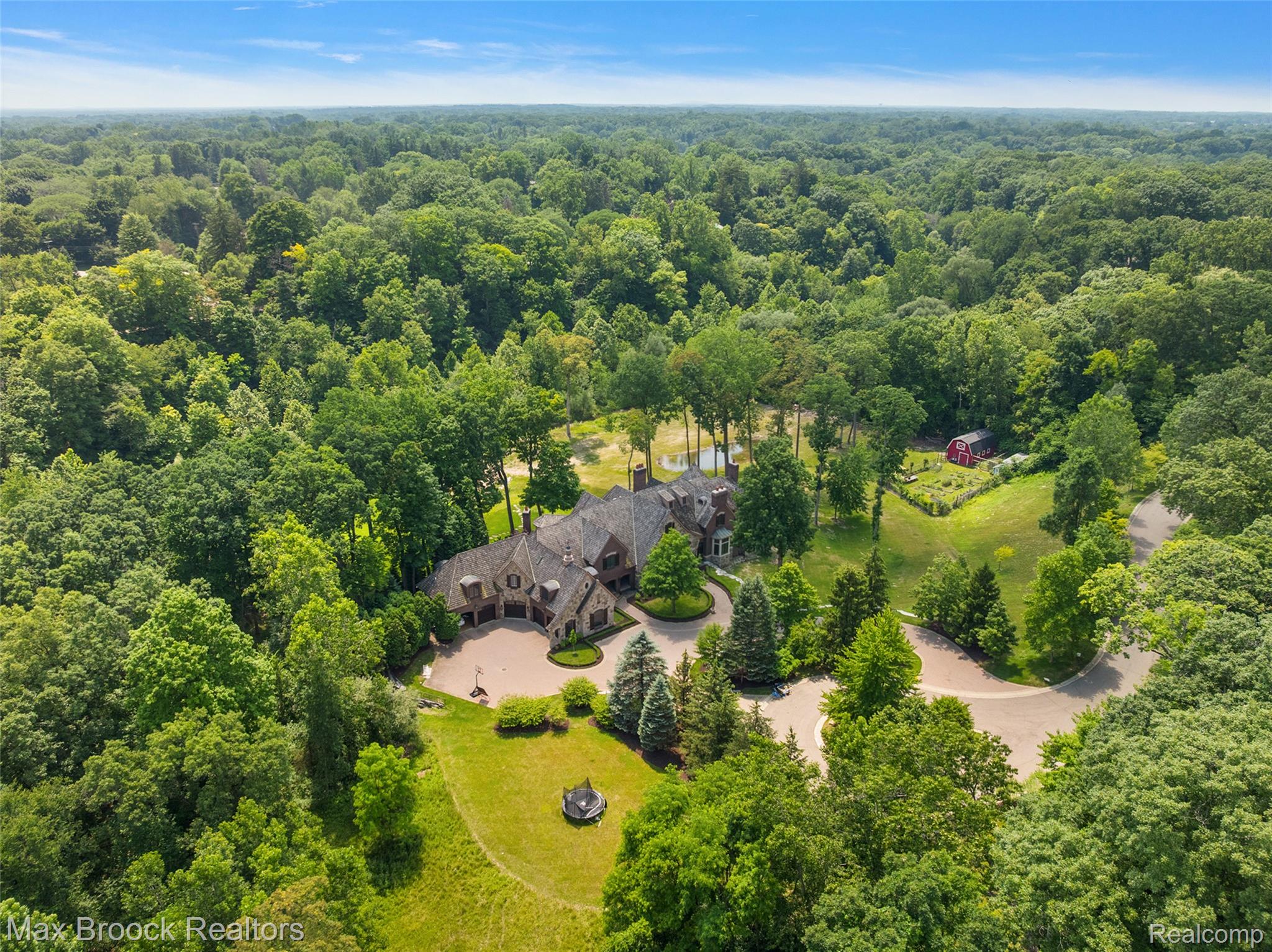 7420 Inner Circle Drive