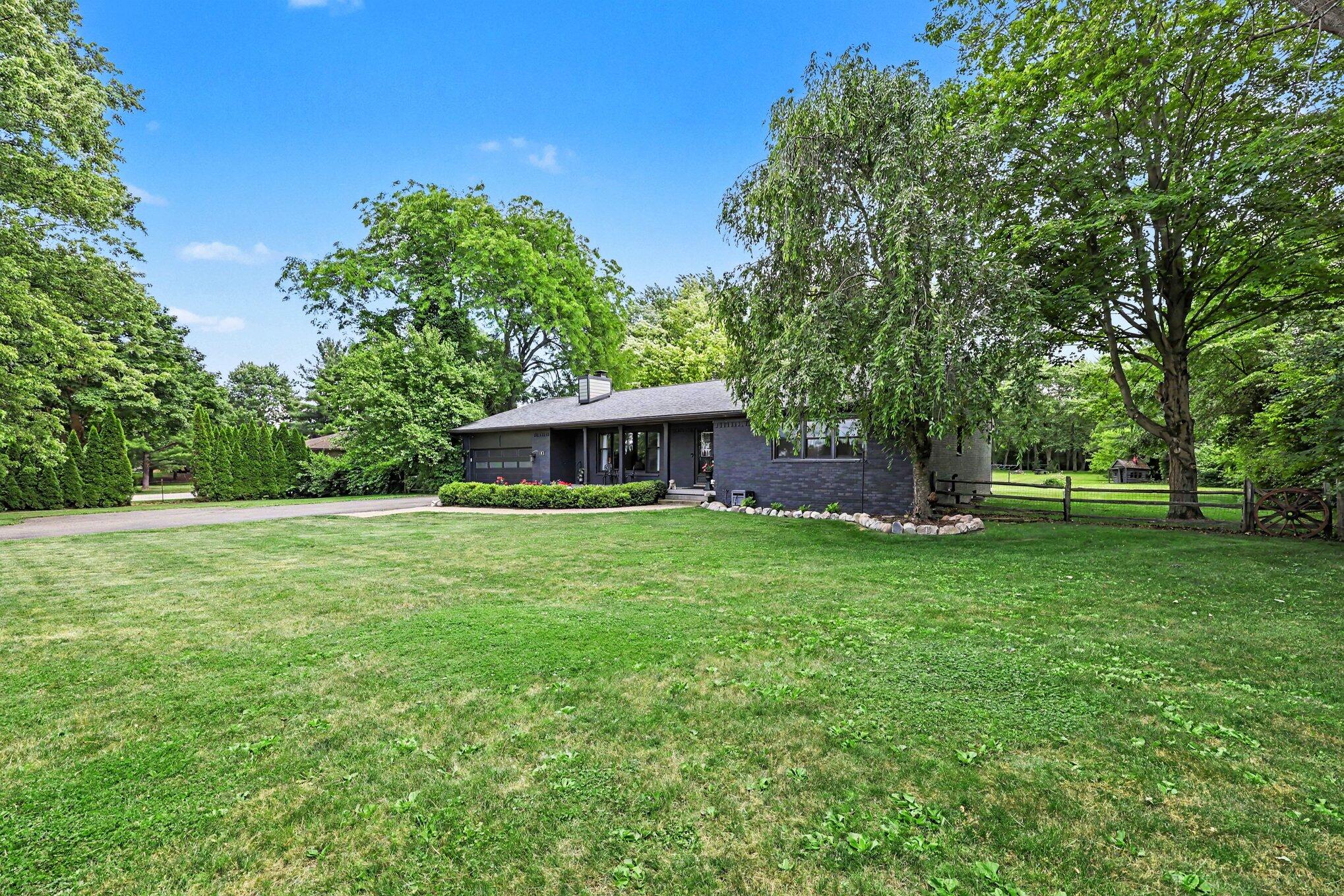 1145 W Bemis Road