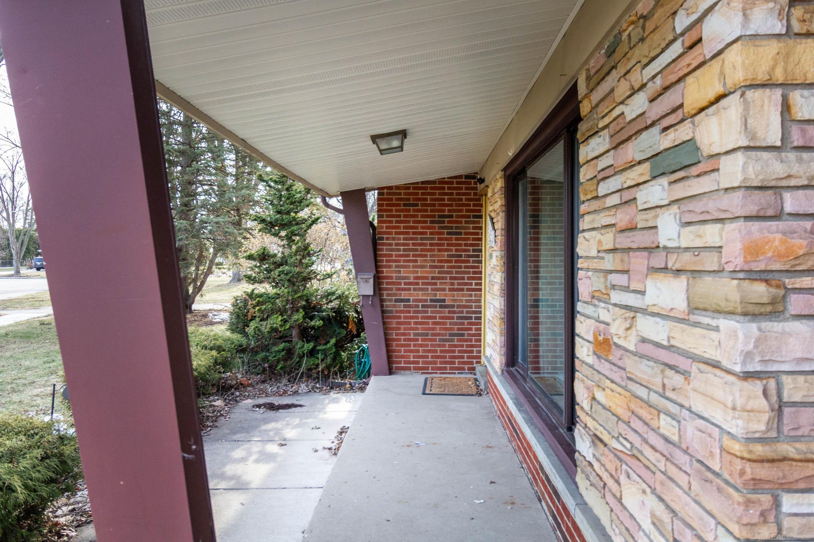 8729 KIDLEY Drive Drive