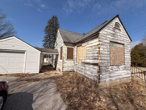 Tiny photo for 7 S Elm Street, Hesperia Village, MI 49421 (MLS # 67026013447)