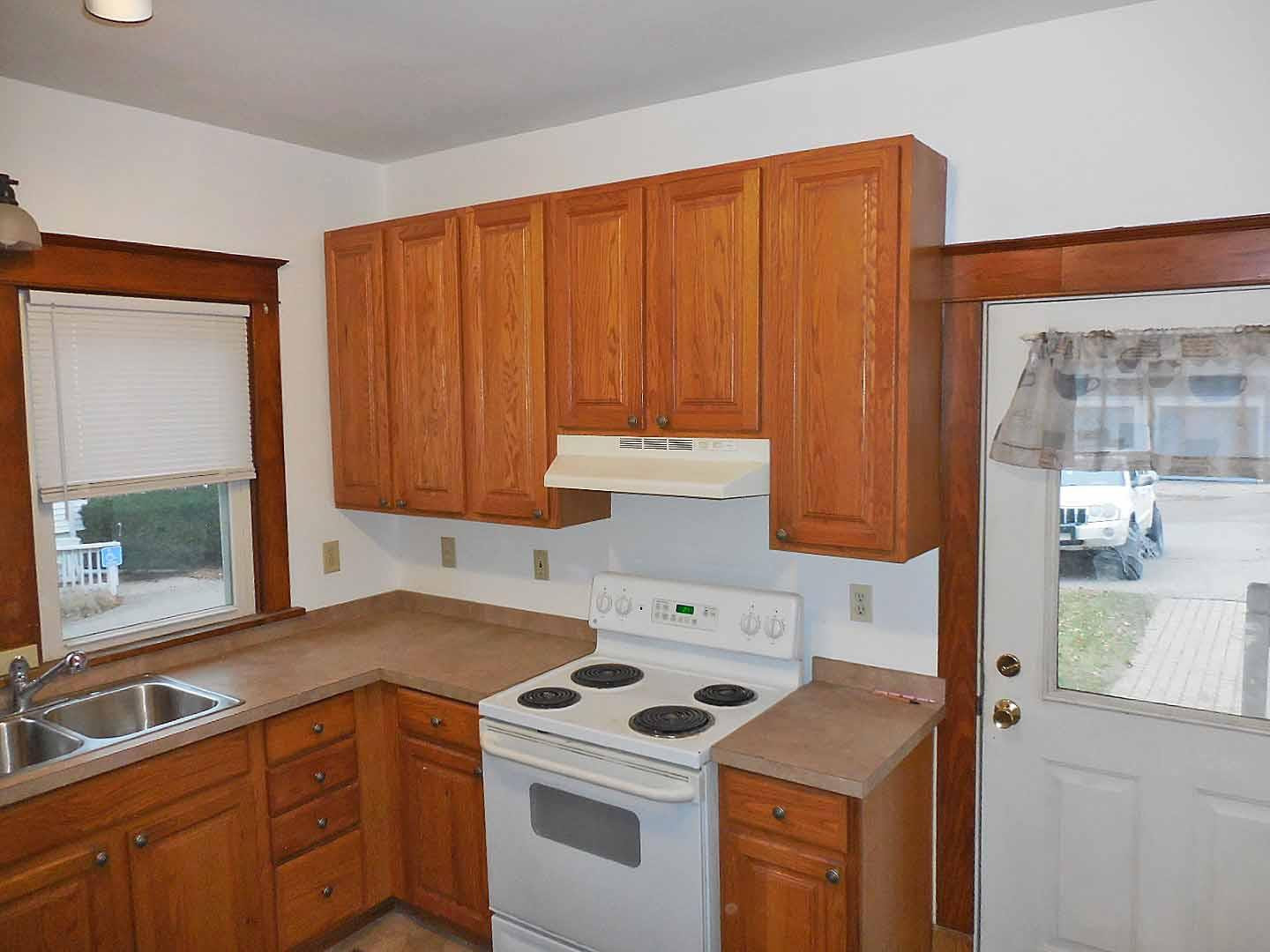 212 W Michigan Avenue