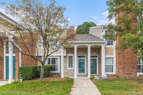 56563 Scotland Boulevard Utica City MI 48316