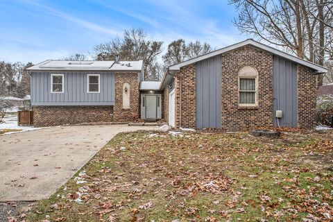 186 Juanita Drive Emmett Charter Township MI 49014