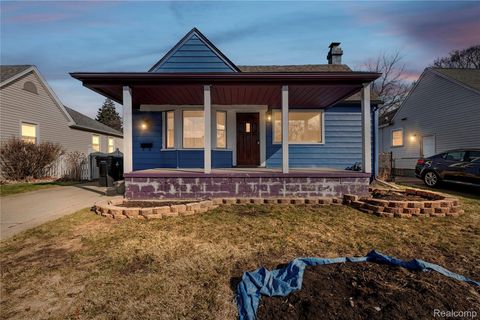 1047 22nd Street Wyandotte City MI 48192