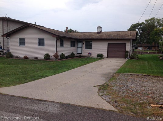 7266 BLUEBILL ST, CLAY, MI 48001 - Image 10ee2187b022c655fb329691f41bbd77/106206478