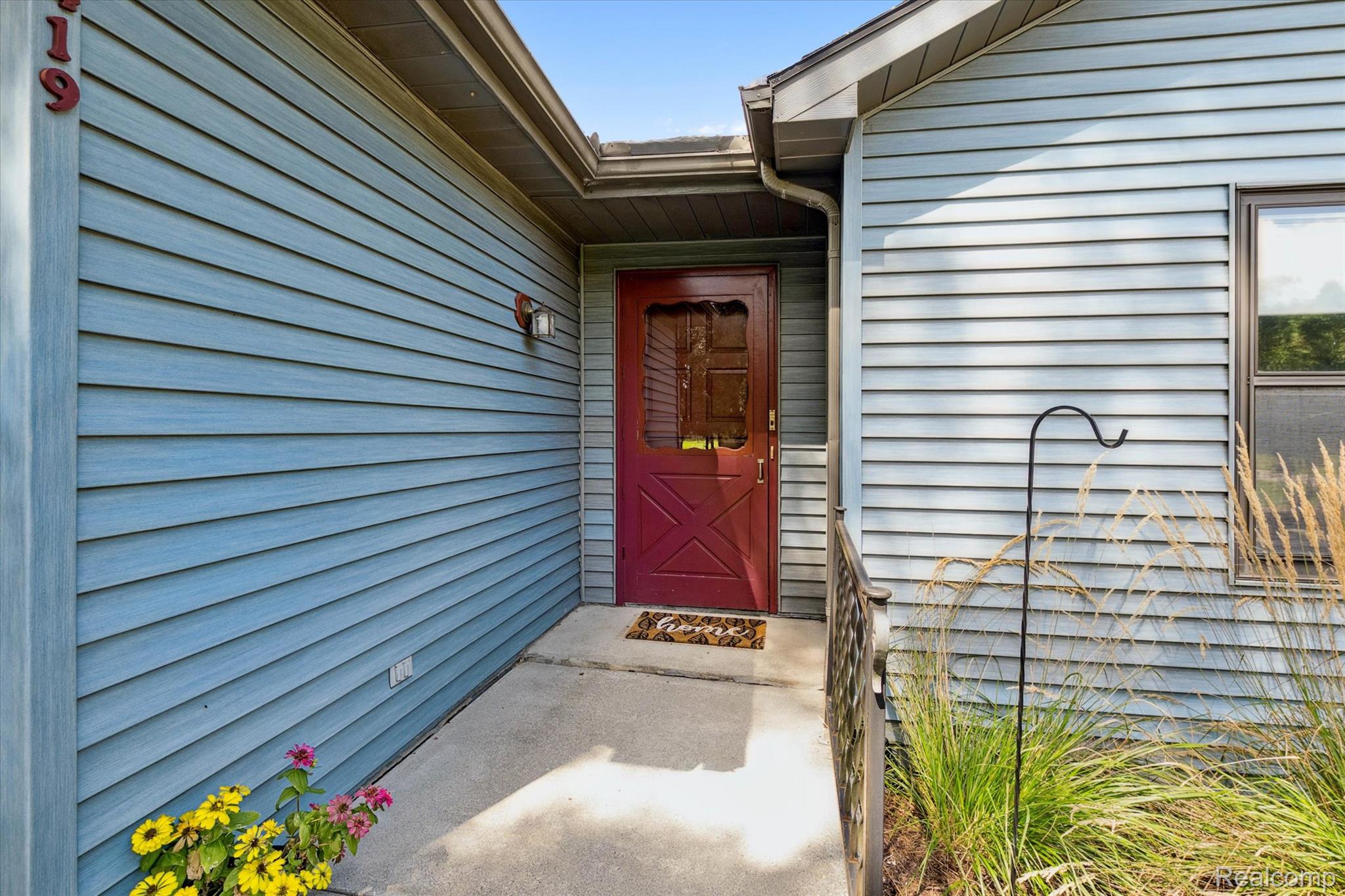 10419 Maple Road