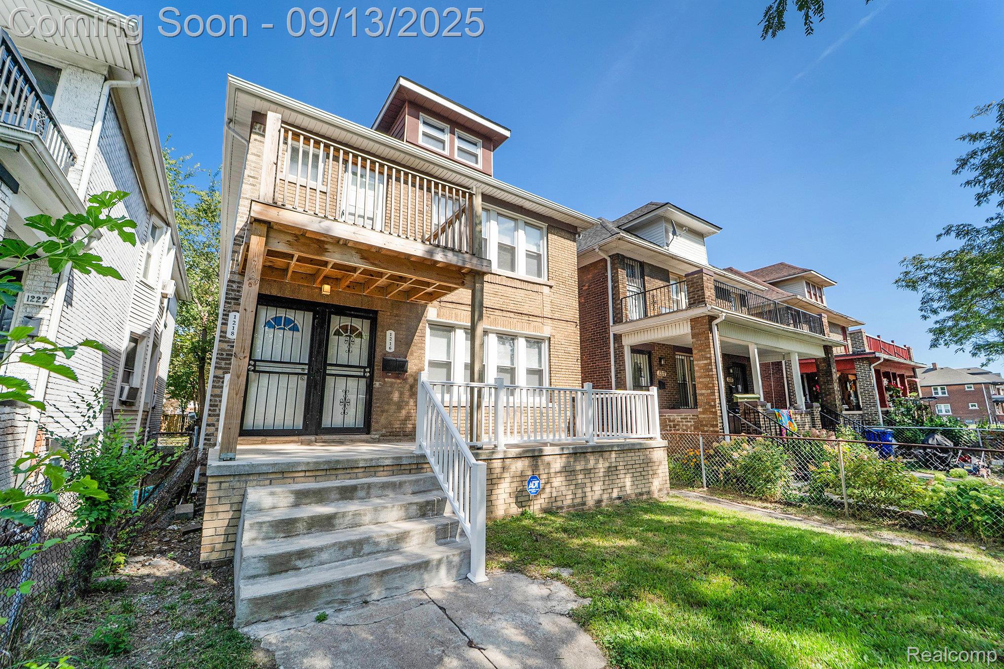 Detroit City, Michigan 48209, United States, 6 Bedrooms Bedrooms, ,3 BathroomsBathrooms,Residential,Active,209033