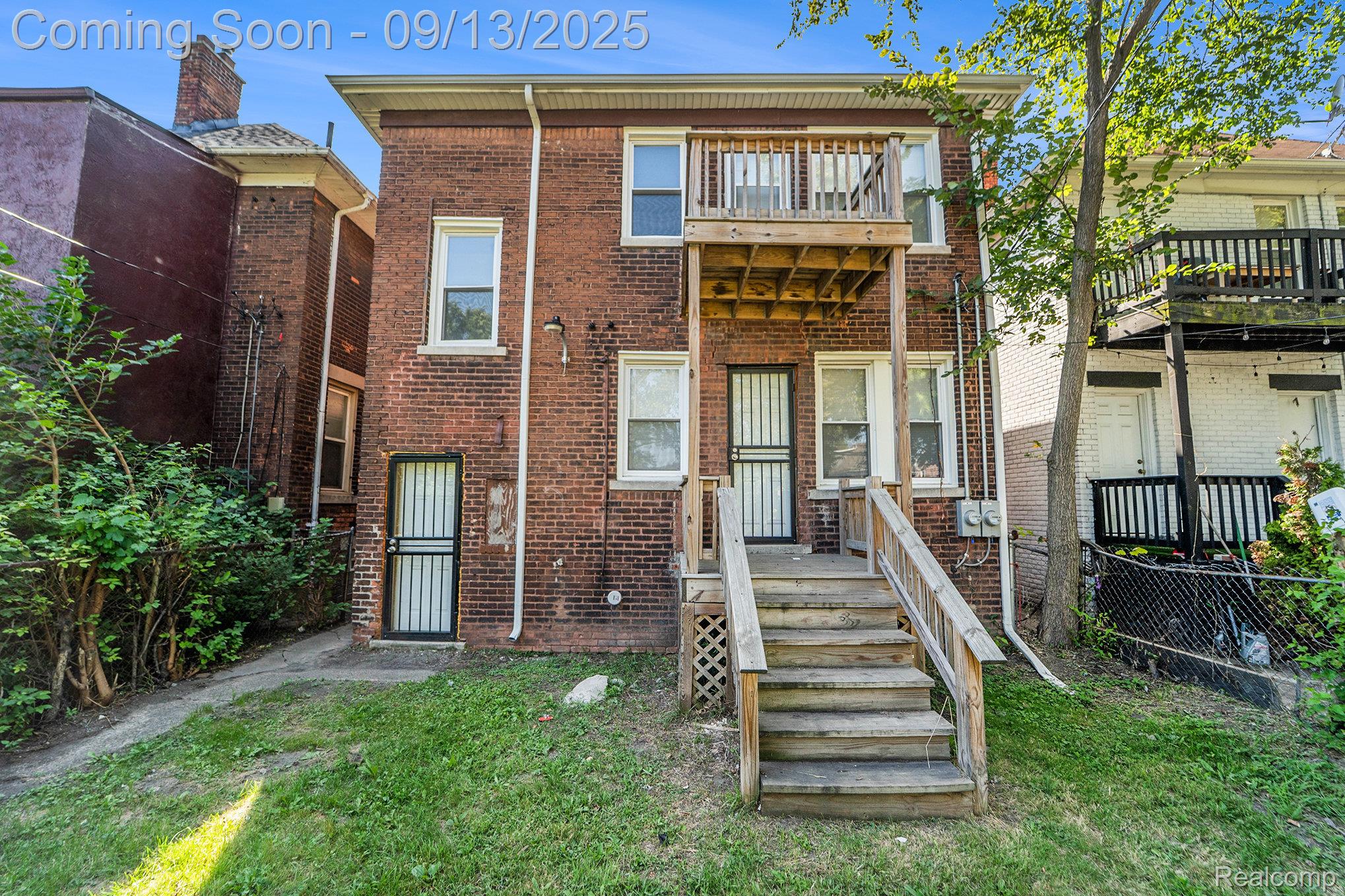 Detroit City, Michigan 48209, United States, 6 Bedrooms Bedrooms, ,3 BathroomsBathrooms,Residential,Active,209033