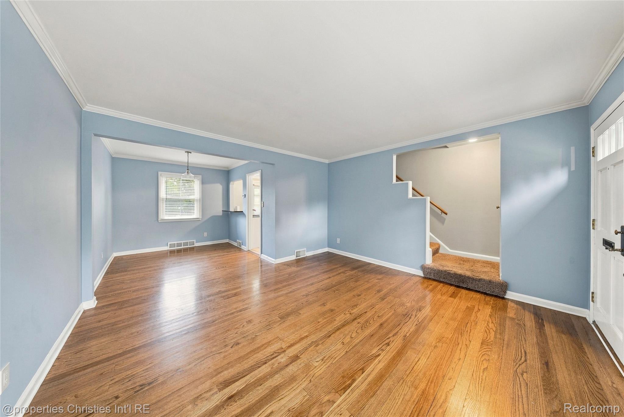 1642 GRAEFIELD Road 75