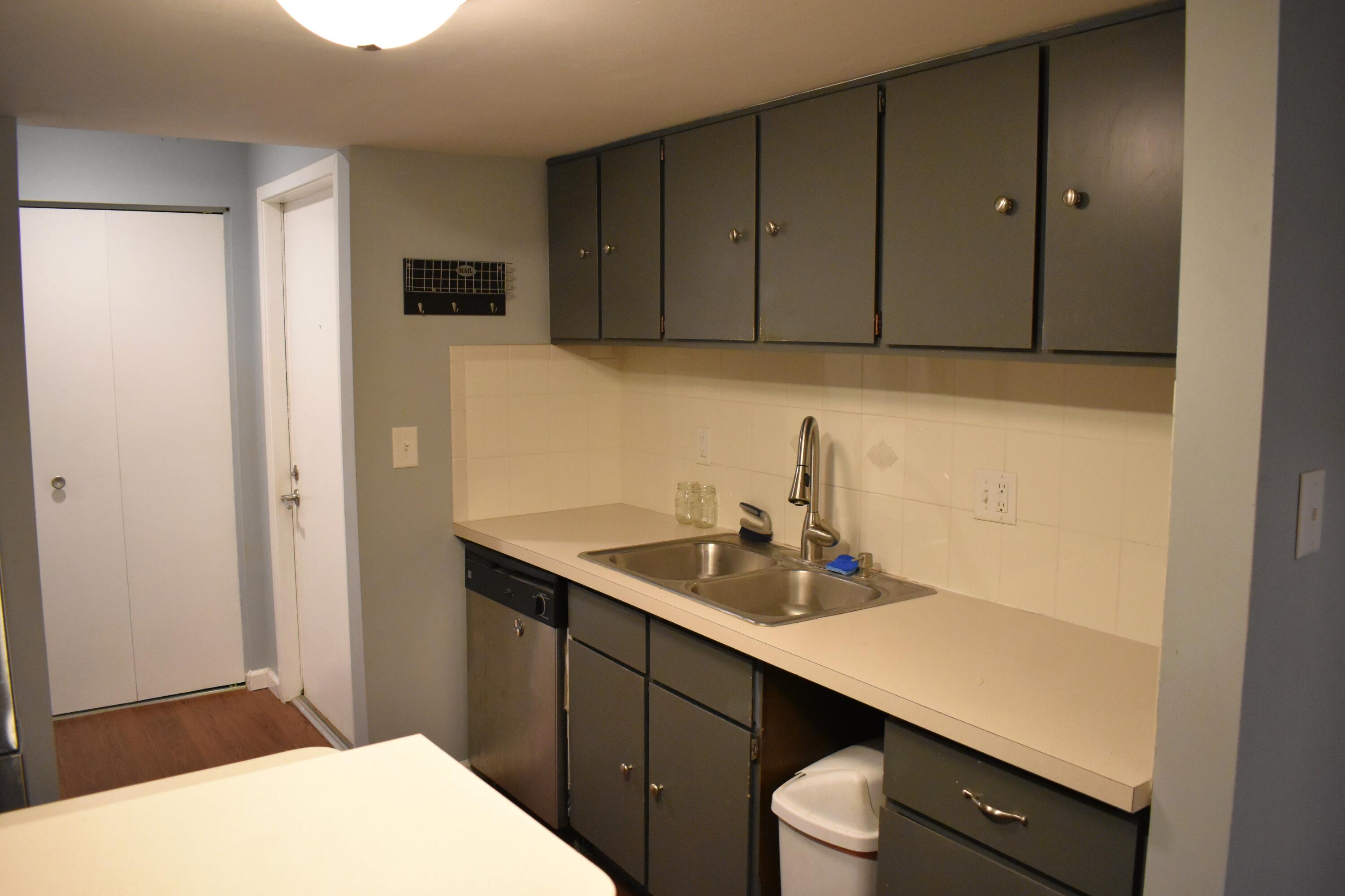 113 Inverness Court C