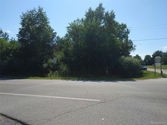 10 Acre Fish Lake Road