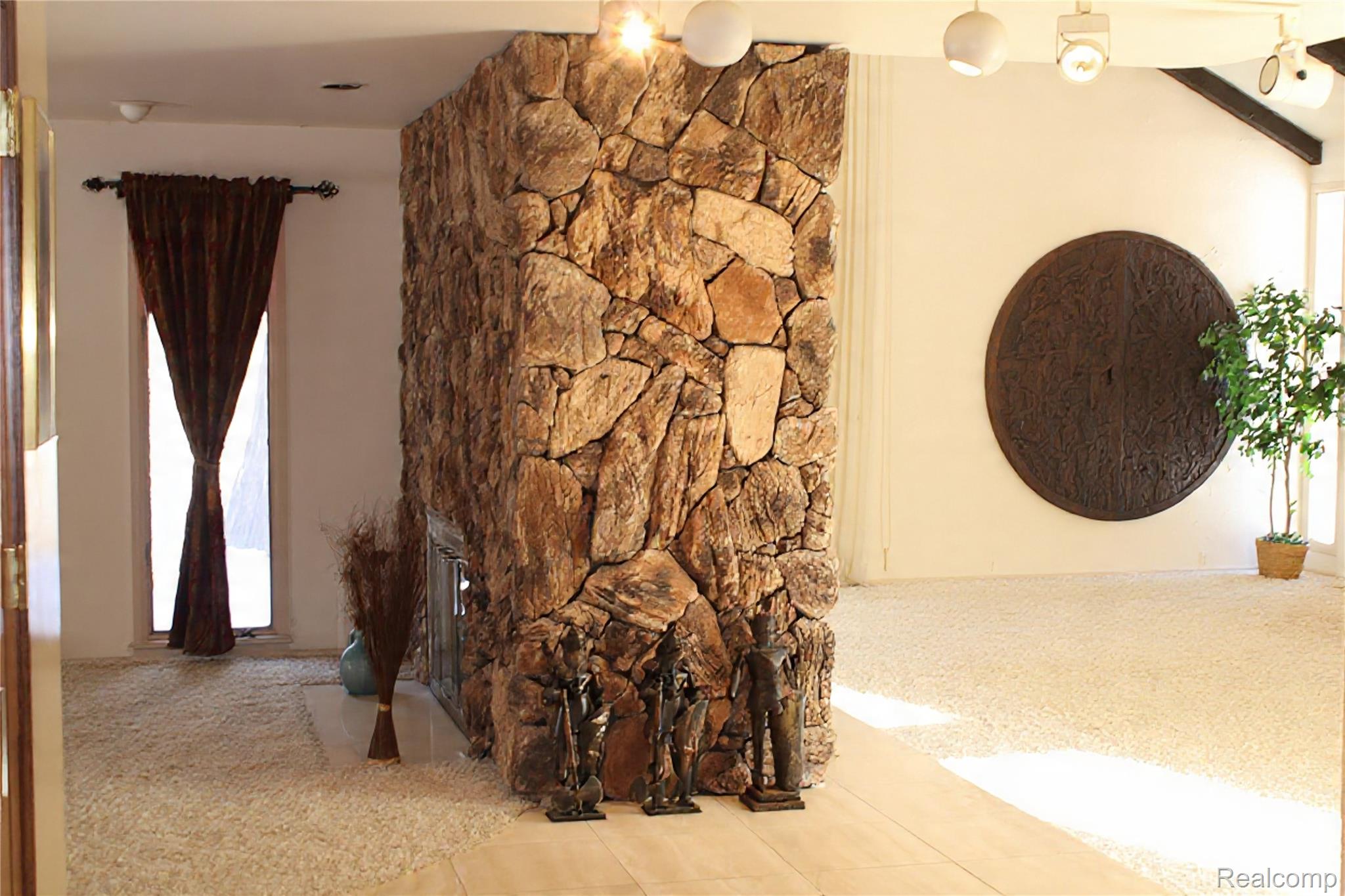 23800 Riverview Drive