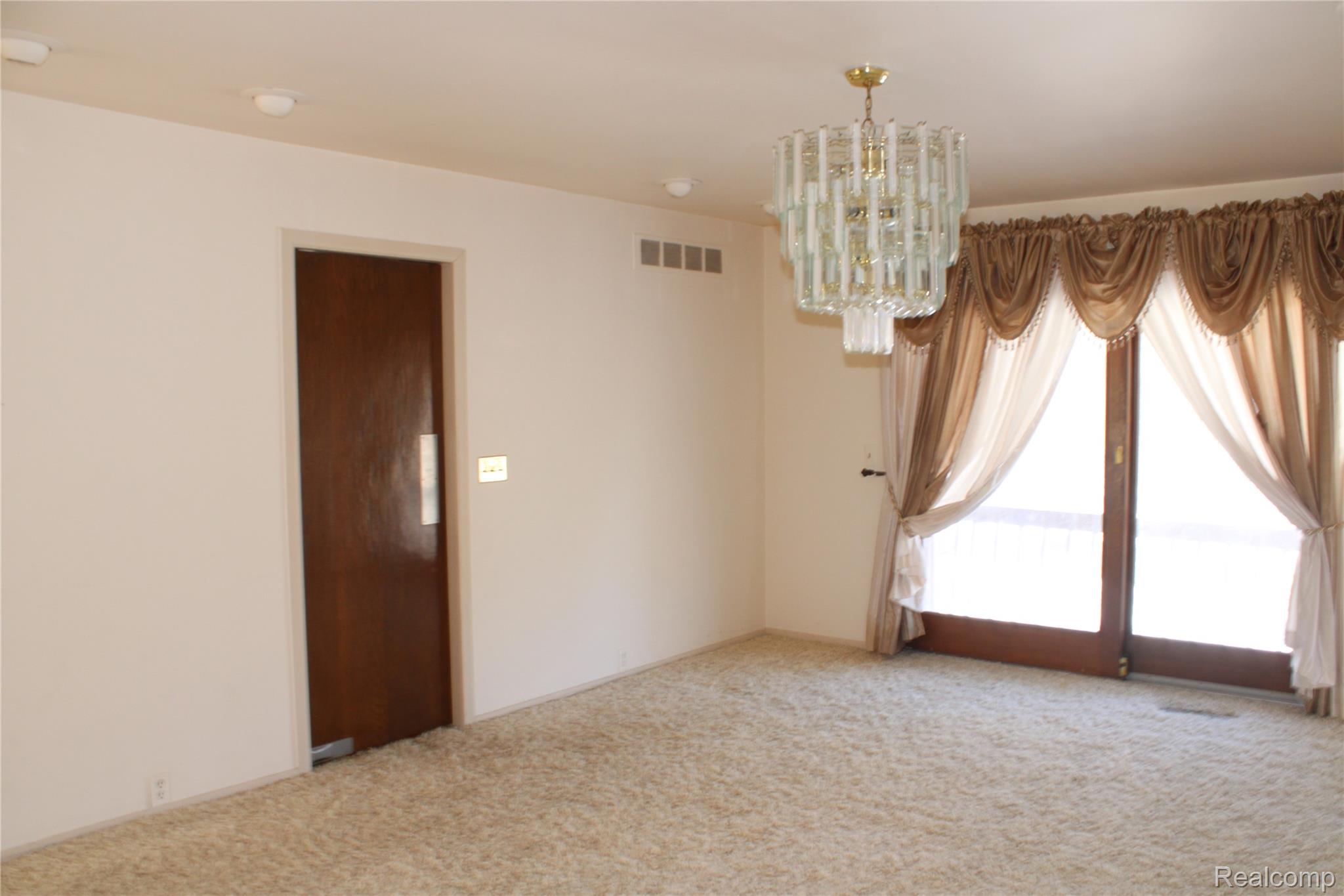 23800 Riverview Drive