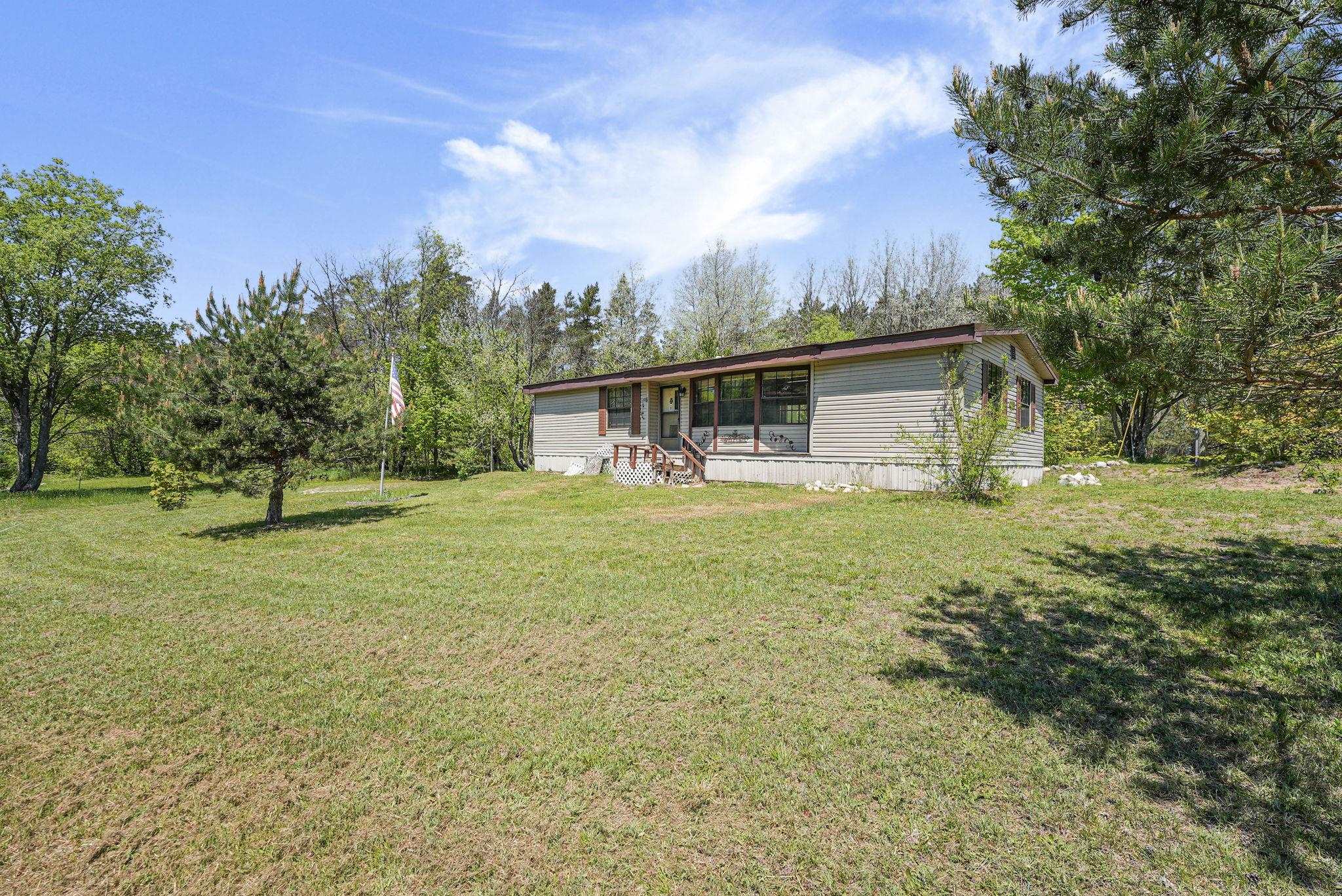 1124 W Eddy School Road
