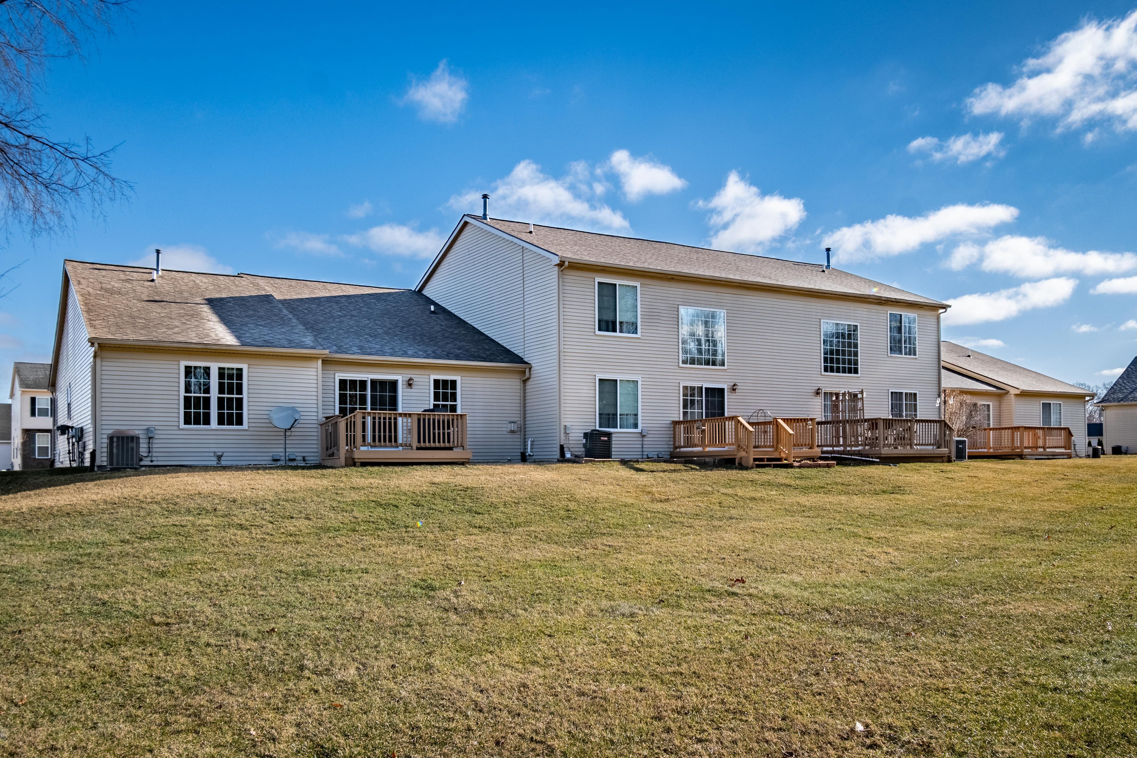 2255 CRYSTAL CROSSING Drive