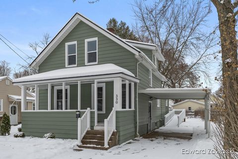 330 Norwood Street Rockford City MI 49341