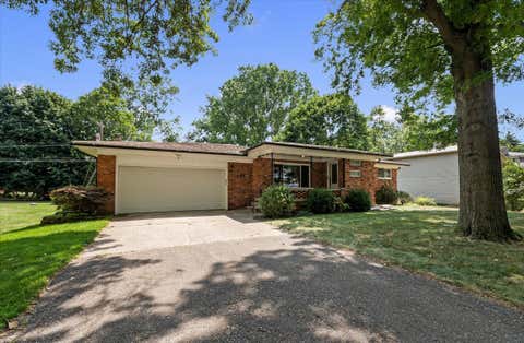 Photo of 349 Nesbit Lane, Rochester Hills City, MI 48309 (MLS # 81026038239)