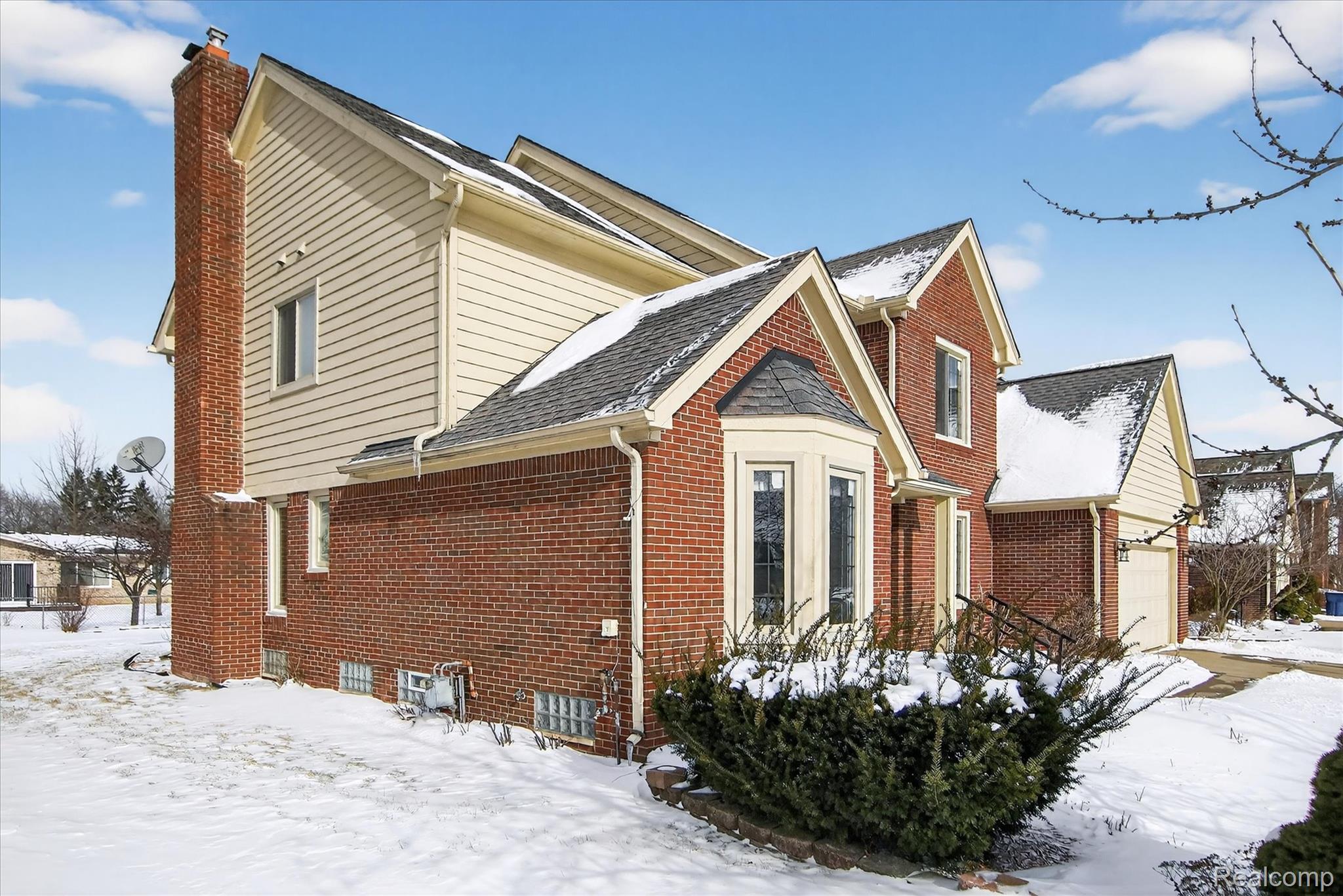 6857 Bridgemont Drive