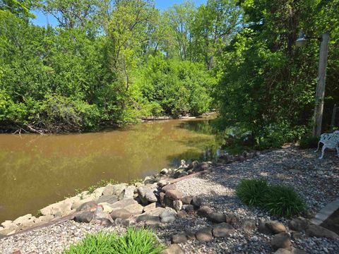 Tiny photo for 402 Park Avenue, Yale City, MI 48097 (MLS # 58050209524)