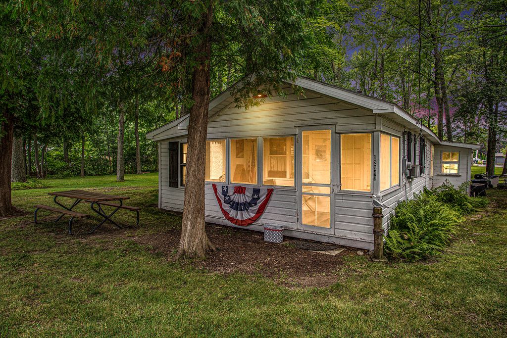 listing image 44