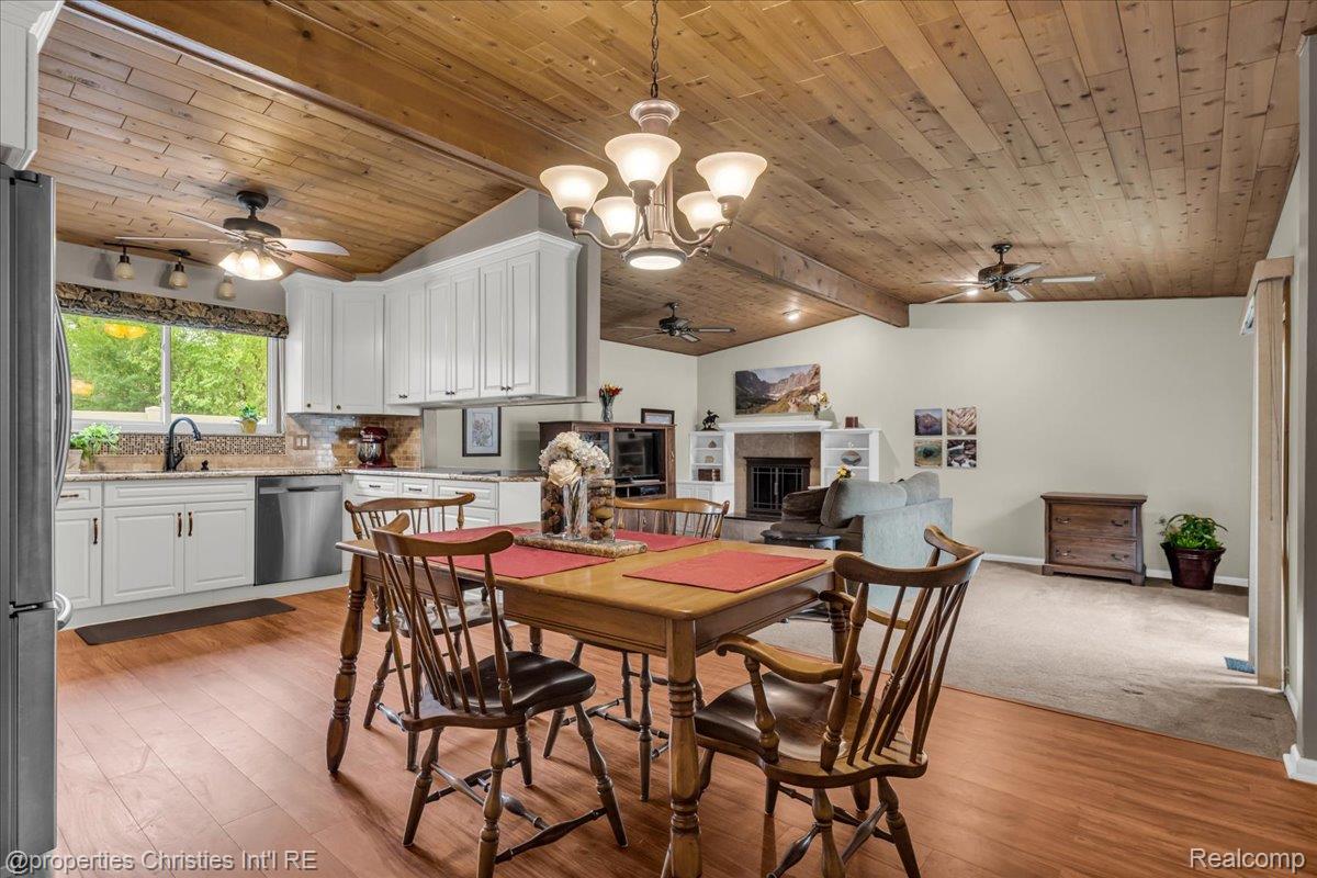 38340 Cottonwood Drive