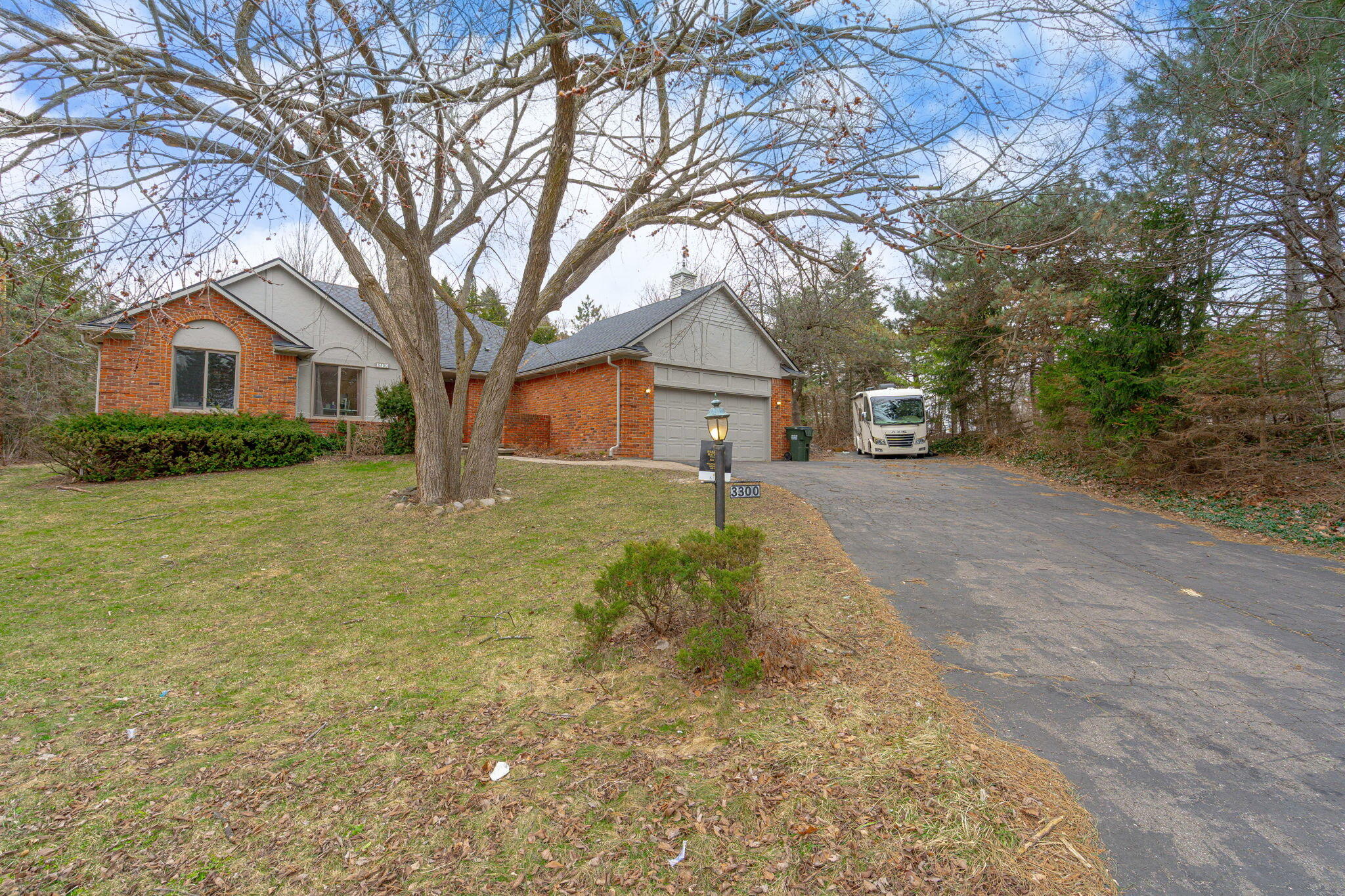 3300 Walton Boulevard