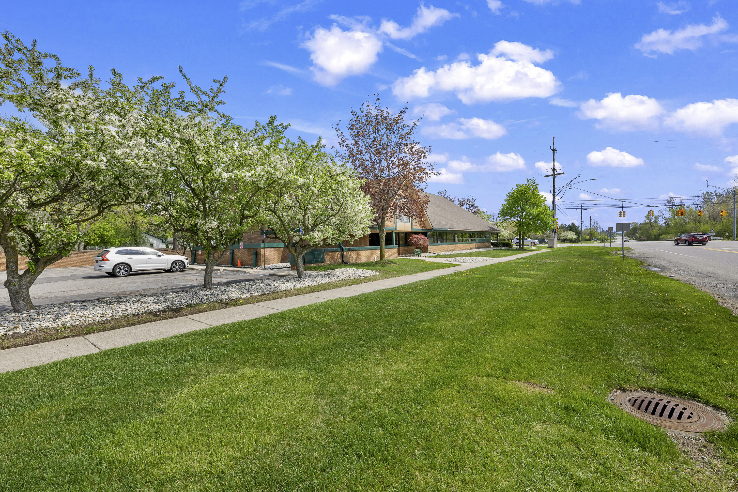 45380 W 10 Mile Rd Road