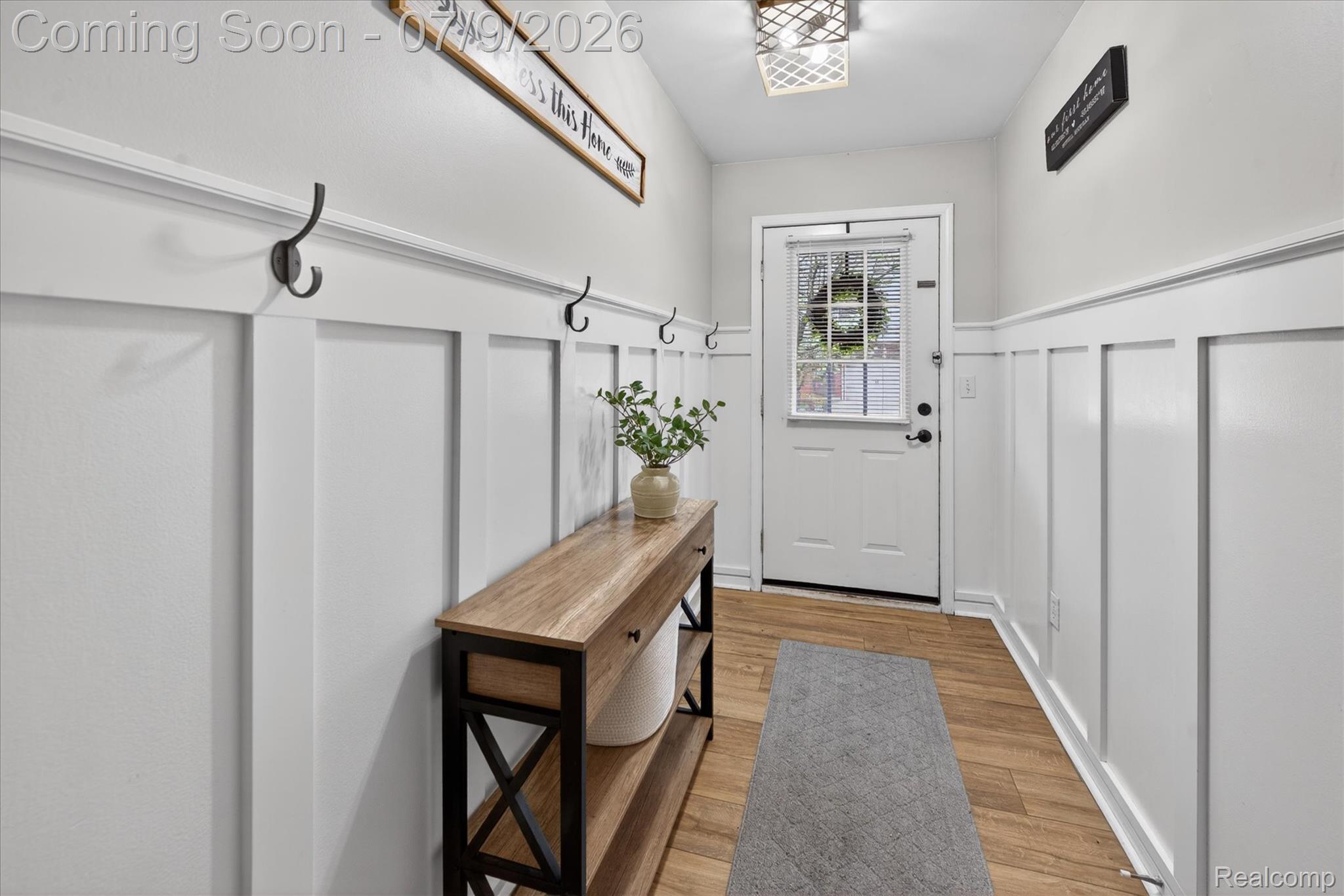1623 Red Hickory Court