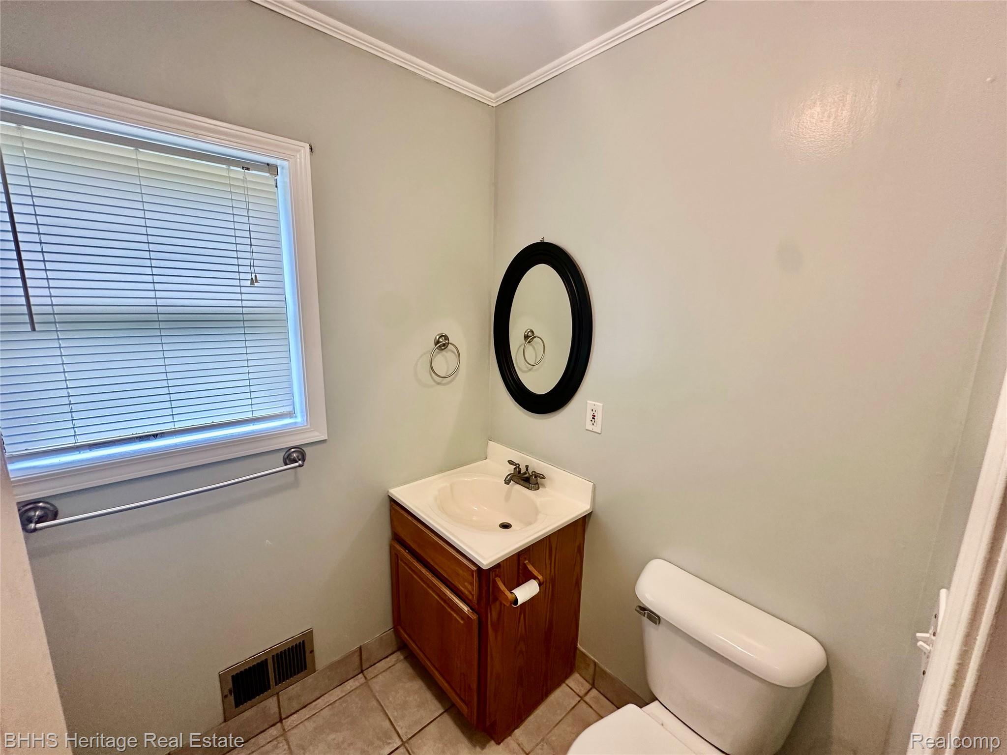 Handy Township, Michigan 48836, United States, 3 Bedrooms Bedrooms, ,2 BathroomsBathrooms,Residential,Active,174569