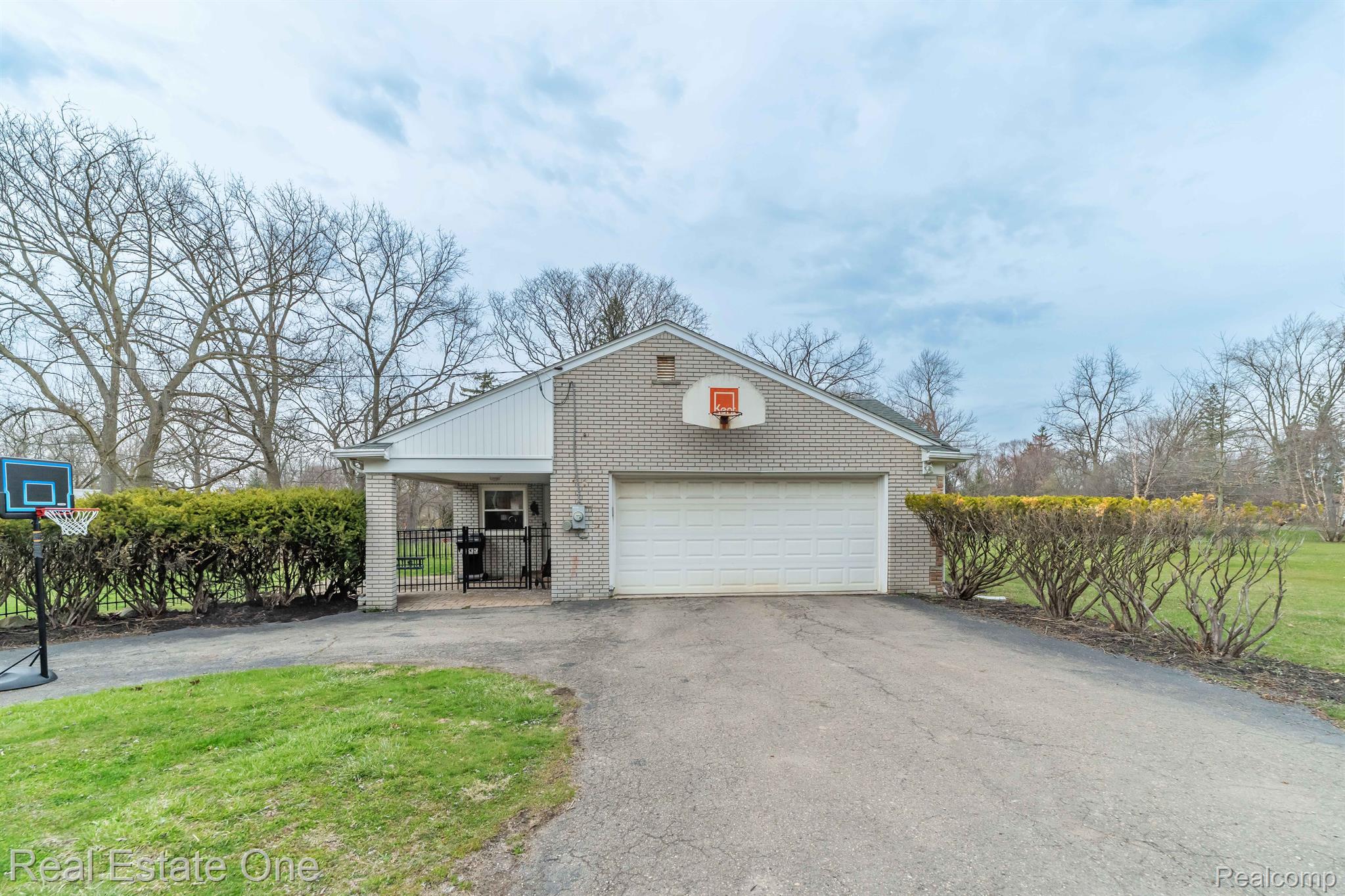 20719 Kennoway Circle