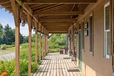 5046 S West Bay Shore Bingham Township MI 49682