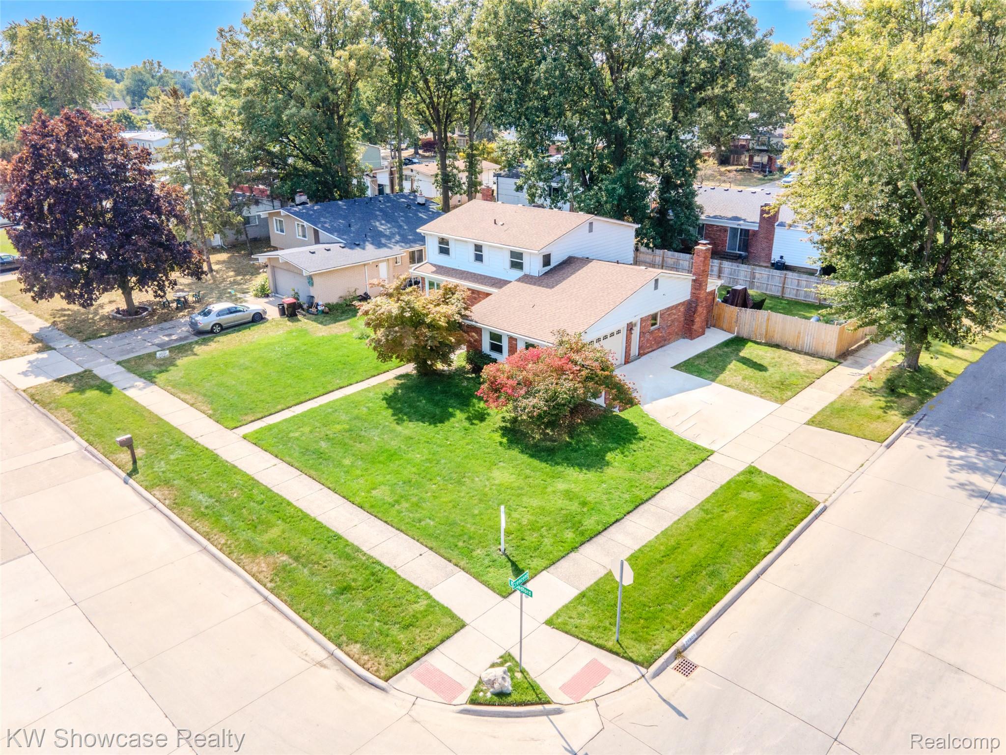 29809 N Bedford Street