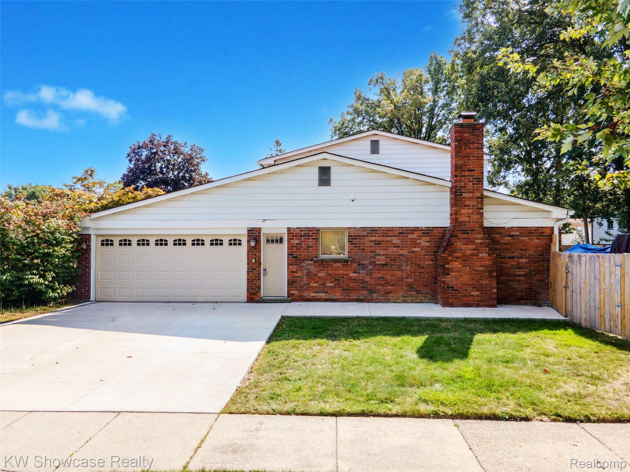 29809 N Bedford Street