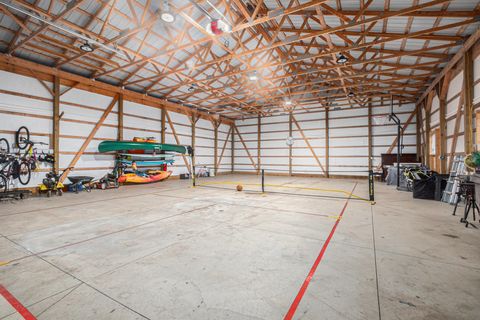 listing image 43