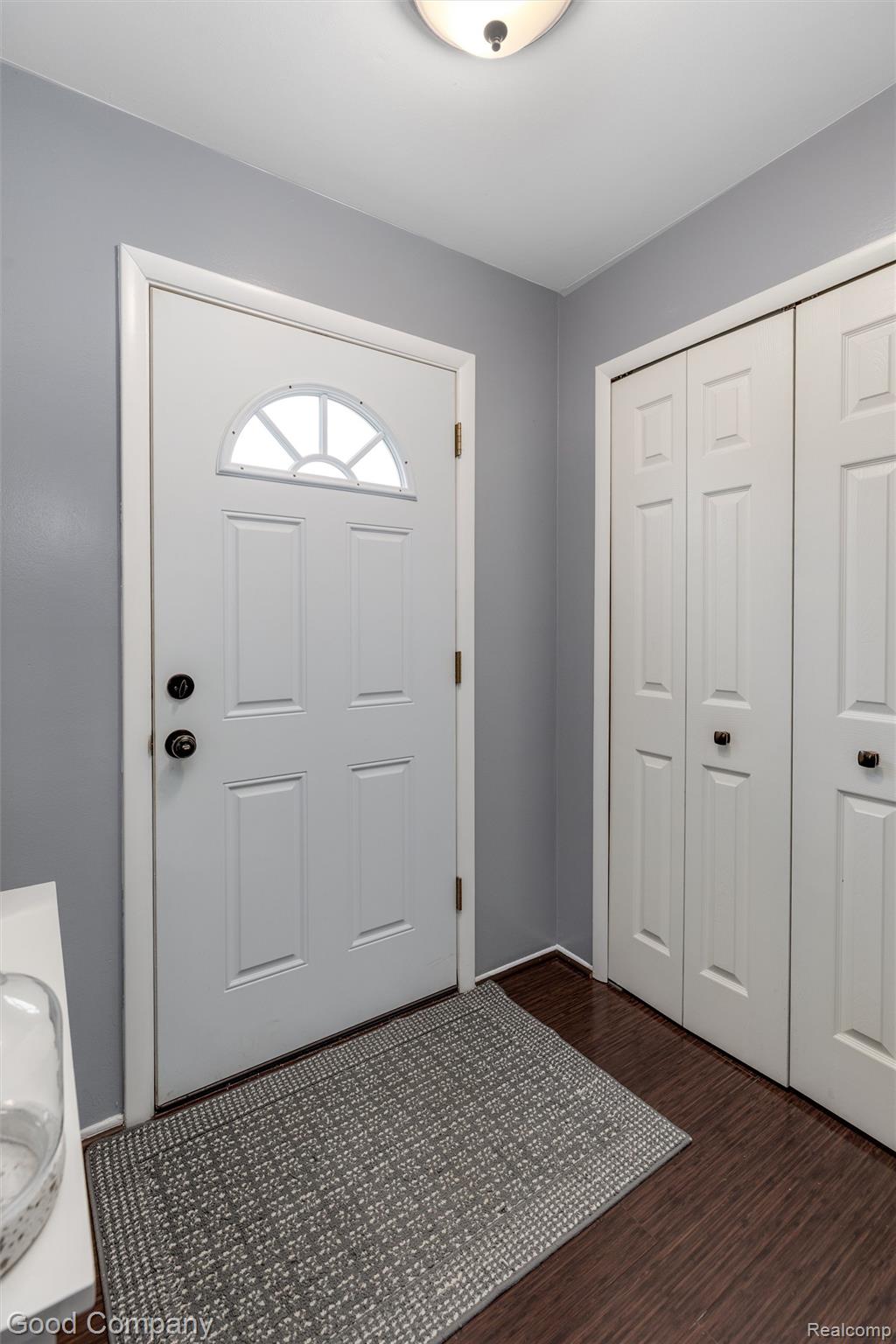 42146 Farragut Court