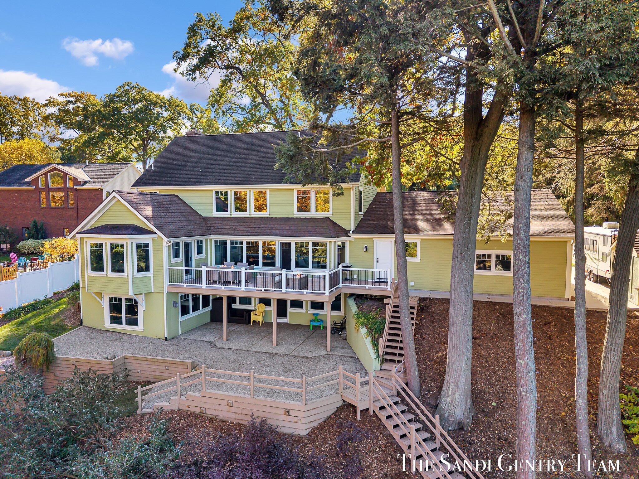 18886 Greenwood Court