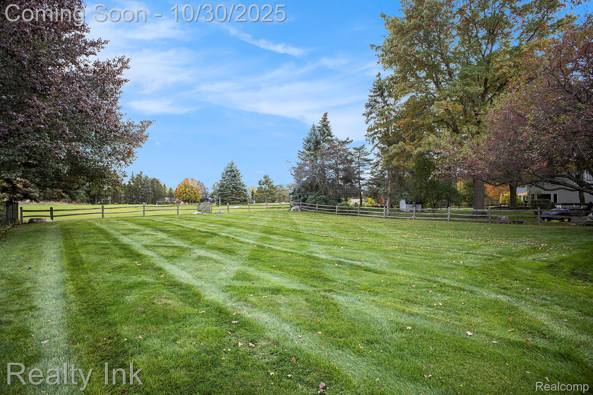 5868 Buttonwood Drive
