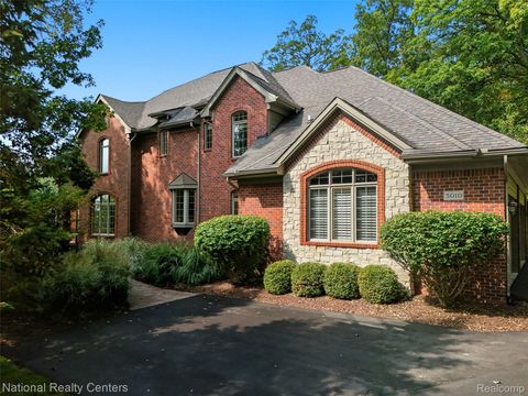 5010 Forest Valley Drive Independence Charter Township MI 48348