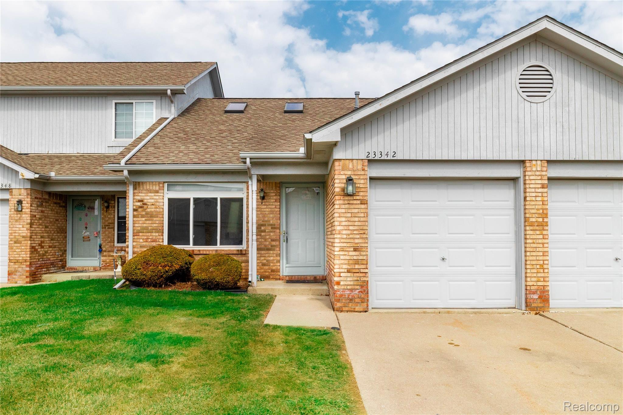 23342 Stiles Court