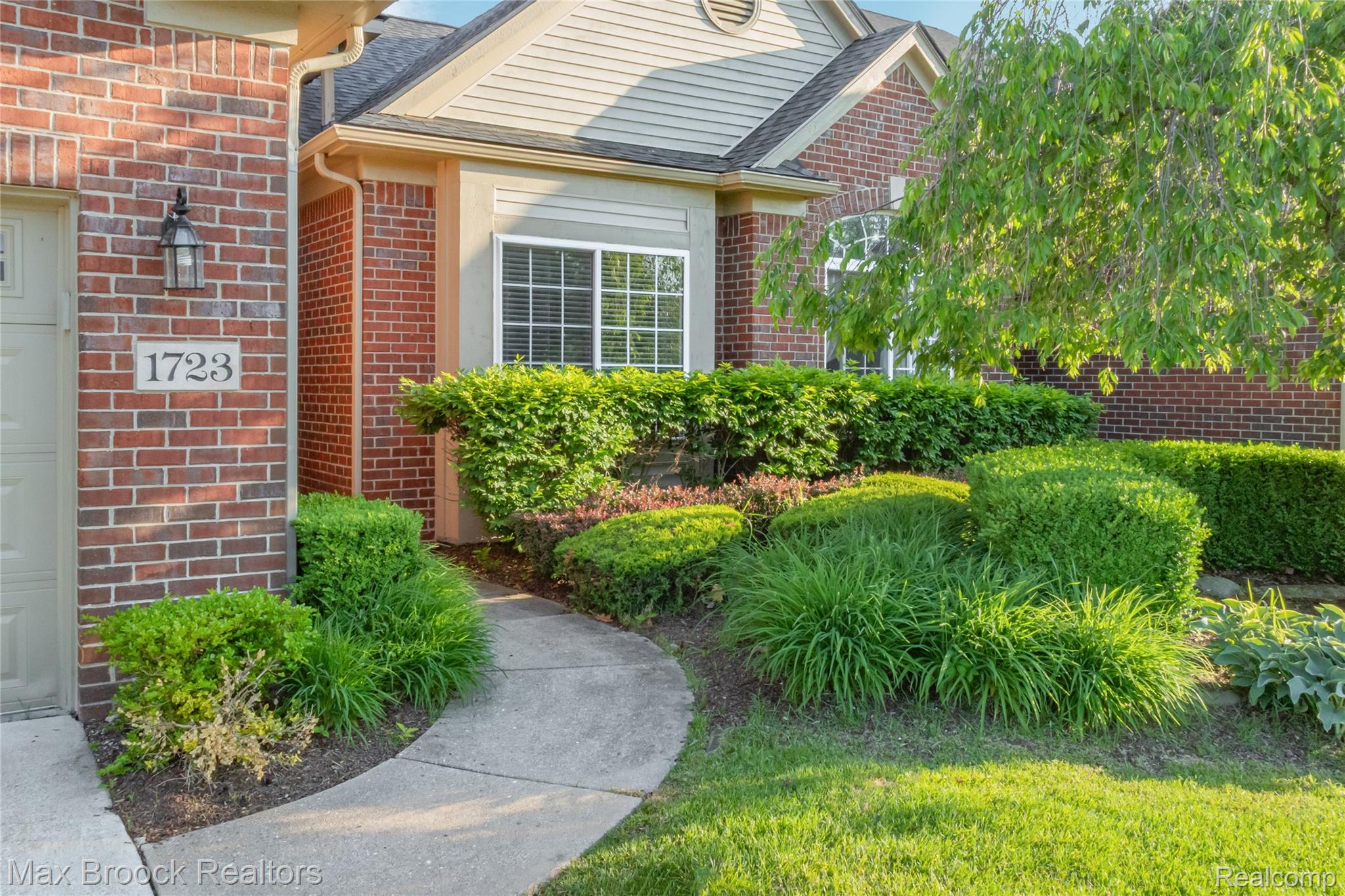 1723 Pine Forest Drive