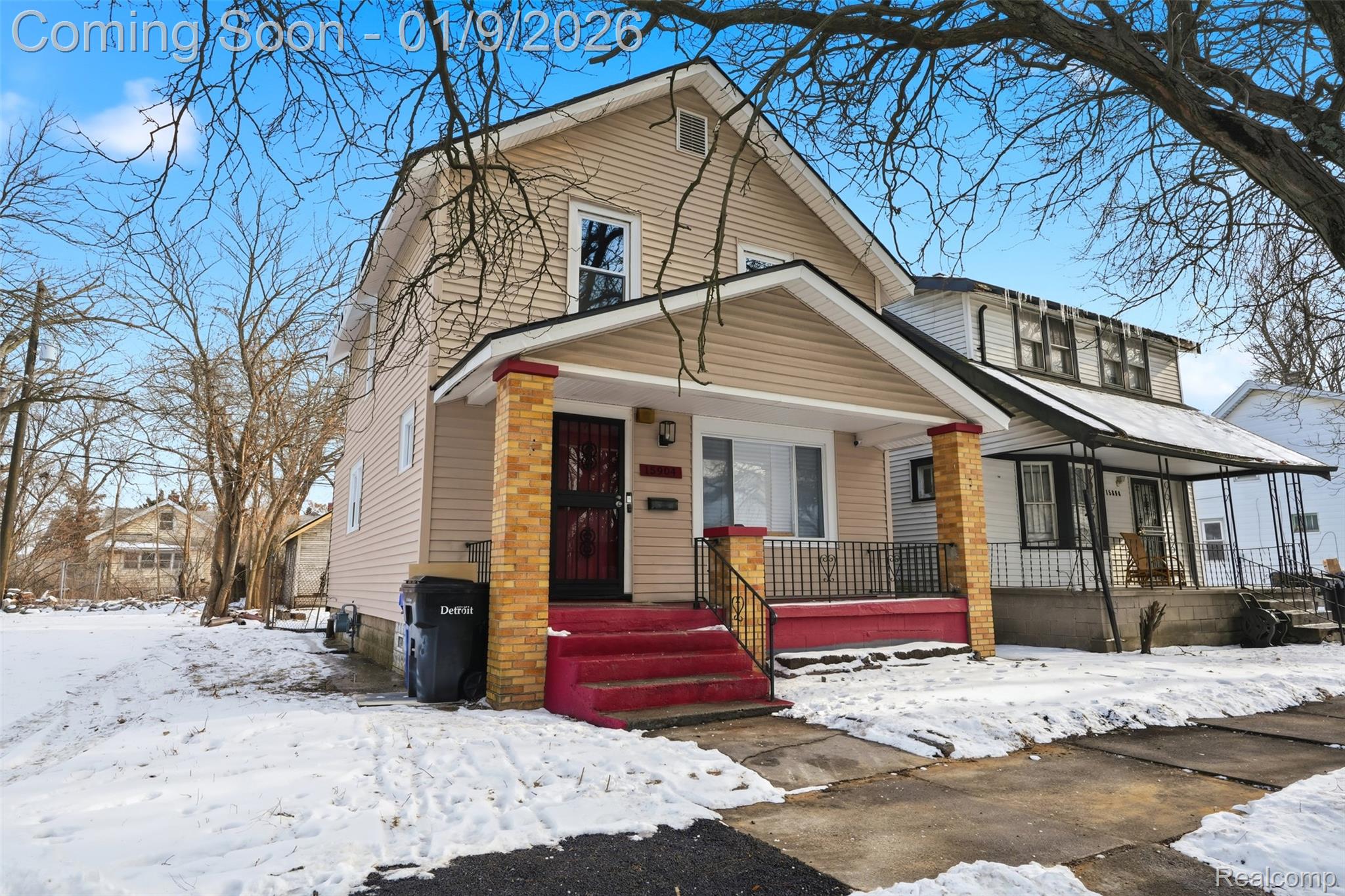 15904 Parkside Street