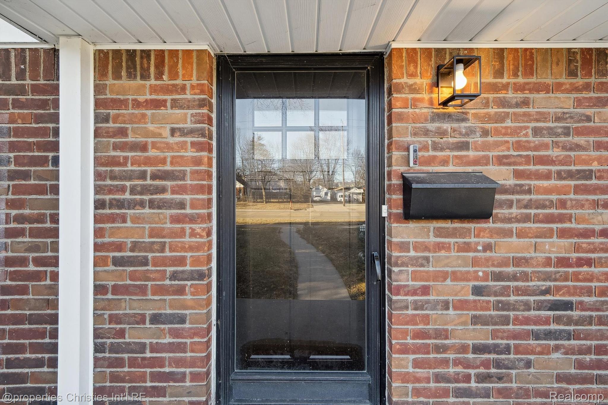 16975 W 14 Mile Road