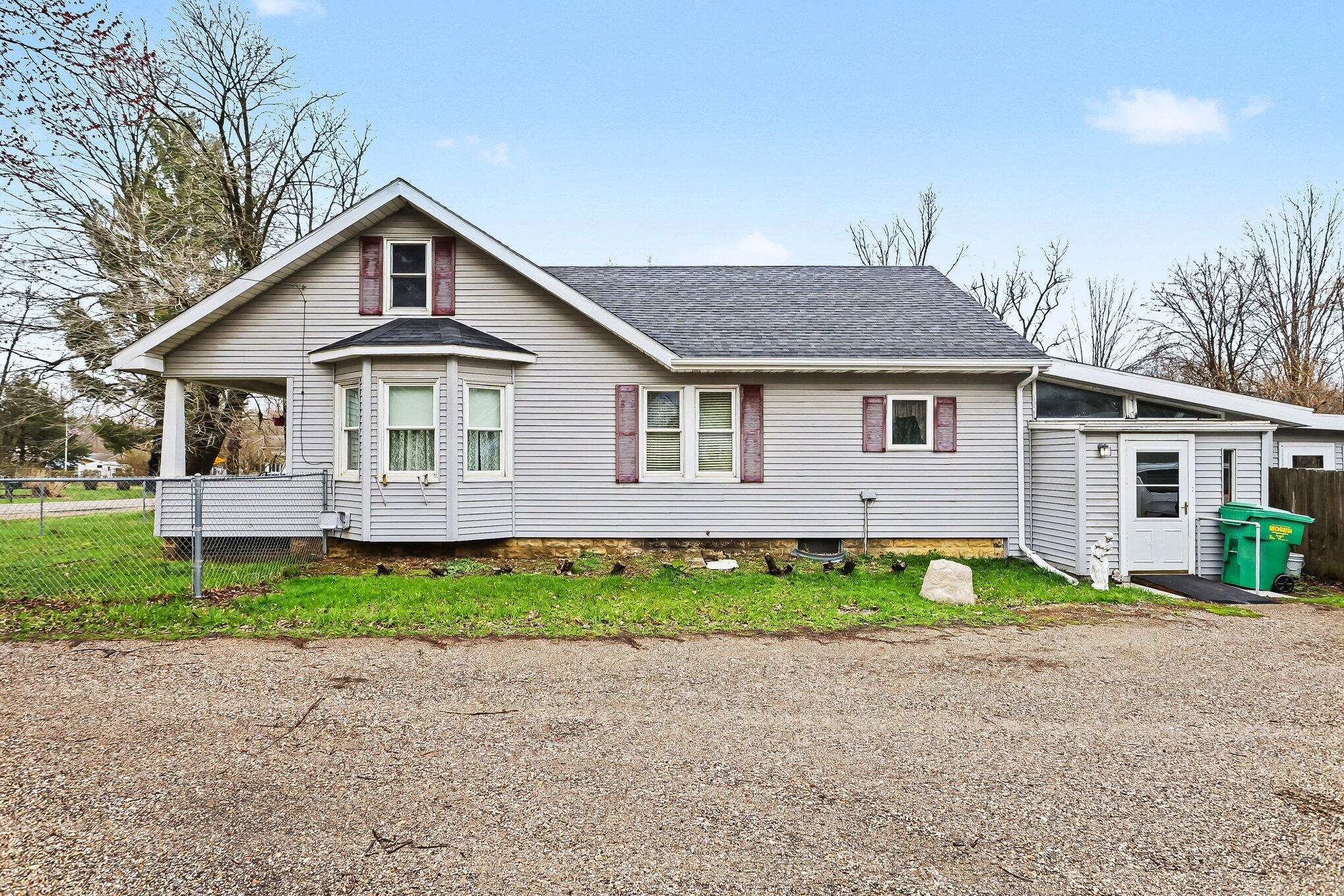 10595 US Highway 31