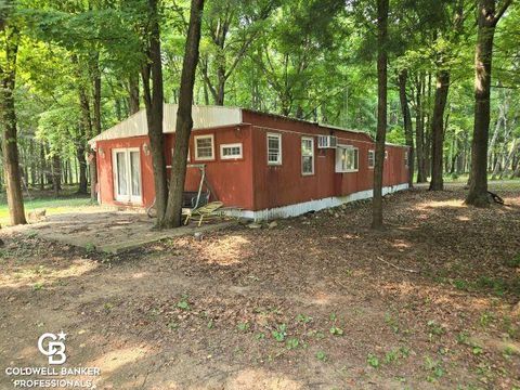 5699 Connell Road Emmett Township MI 48022