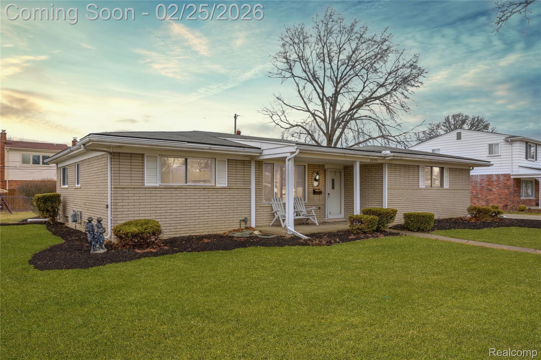 32375 Coventry Place