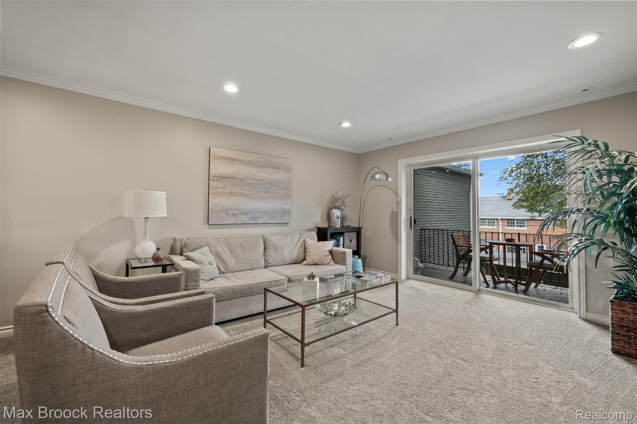 1115 N Old Woodward  #76 Avenue