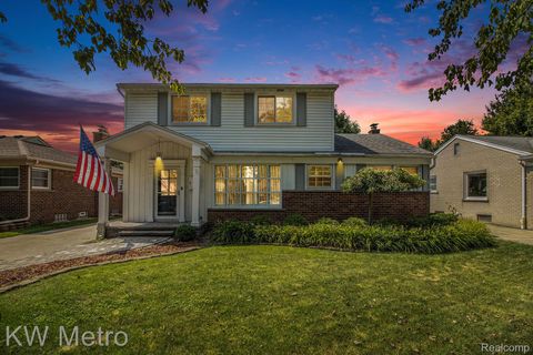 22948 Lingemann Street St Clair Shores City MI 48080